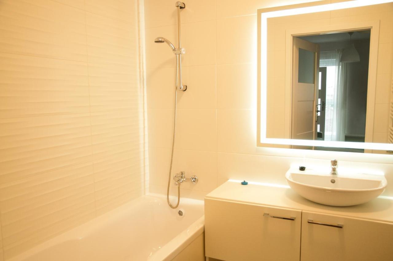 Apartament Verde Łódź Esterno foto